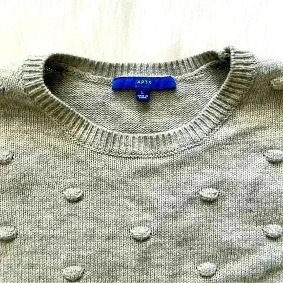 Apt 9 Gray Polka Dot Crew Neck Sweater Large - Picture 3 of 4